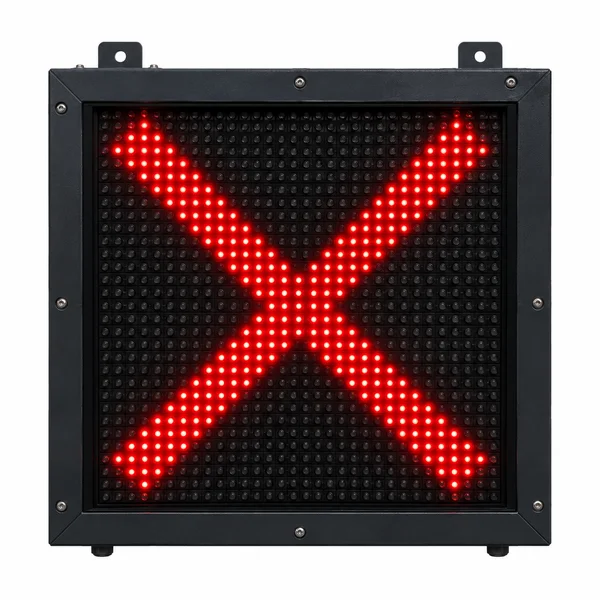 Imagen de la pregunta: Circula por un carril y sobre él encuentra un semáforo con una luz roja en forma de aspa; ¿qué debe hacer?